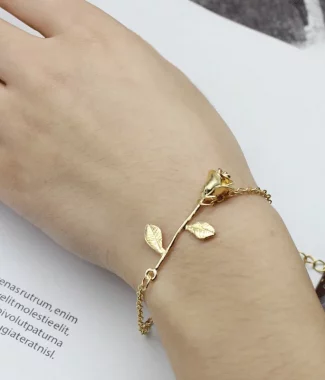 Rose Flower Charm Bracelet for Women Girl Fashion Red Silver Color Bracelets On Hand Pulseras Mujer Wedding Bridal Jewelry 2024