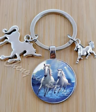 Porte-clés rond en verre en forme de cheval courant, accessoire créatif pour fête, bijoux, cadeau, breloque