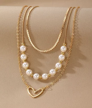 Alternative view of Vintage Love Hreart Peach Heart Pearl Gold Color Necklace Three-Piece Set for Women Multiple Layer Stackable Type Clavicle Chain